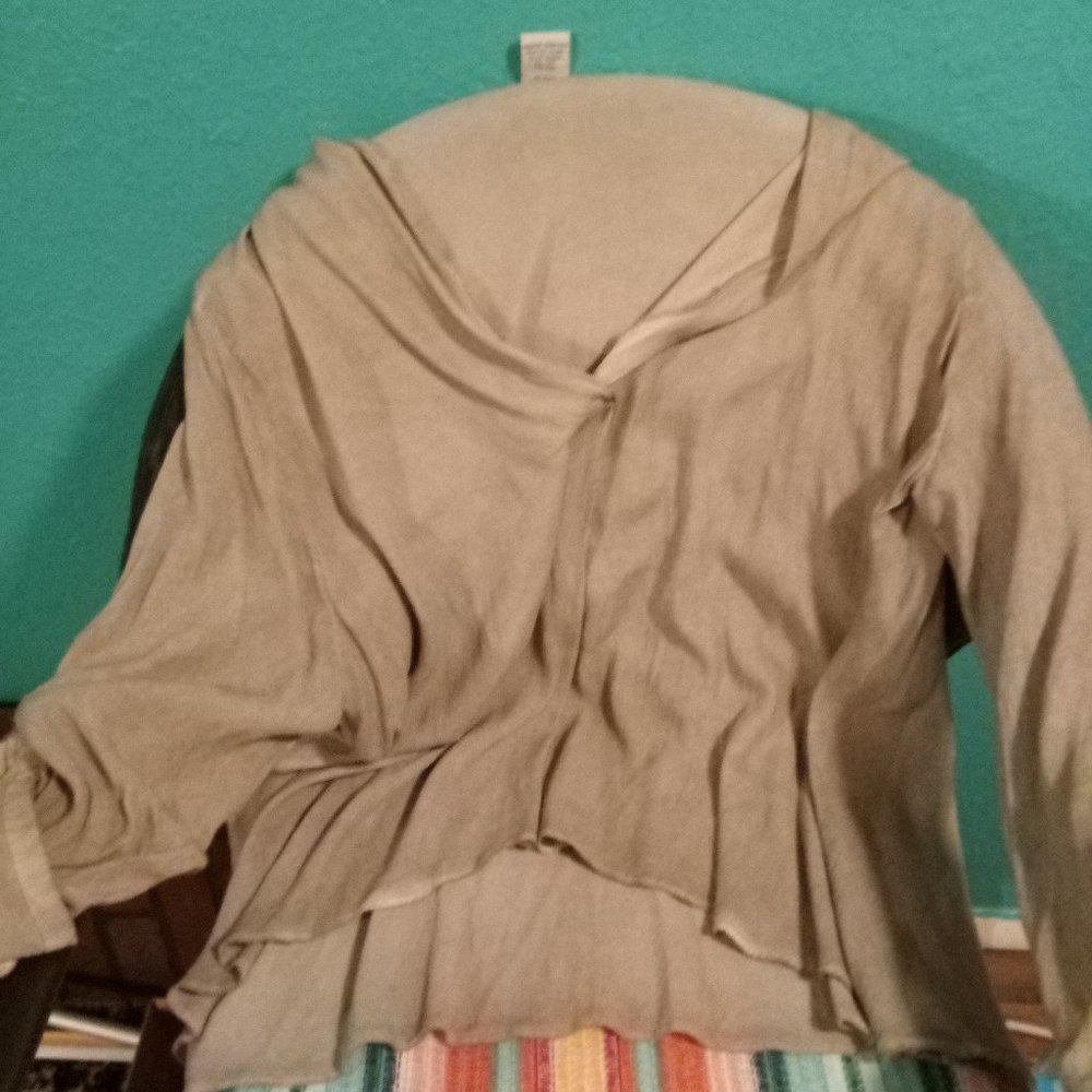 Women's blouse